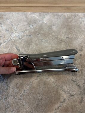 Vintage ACE Liner model 502 stapler